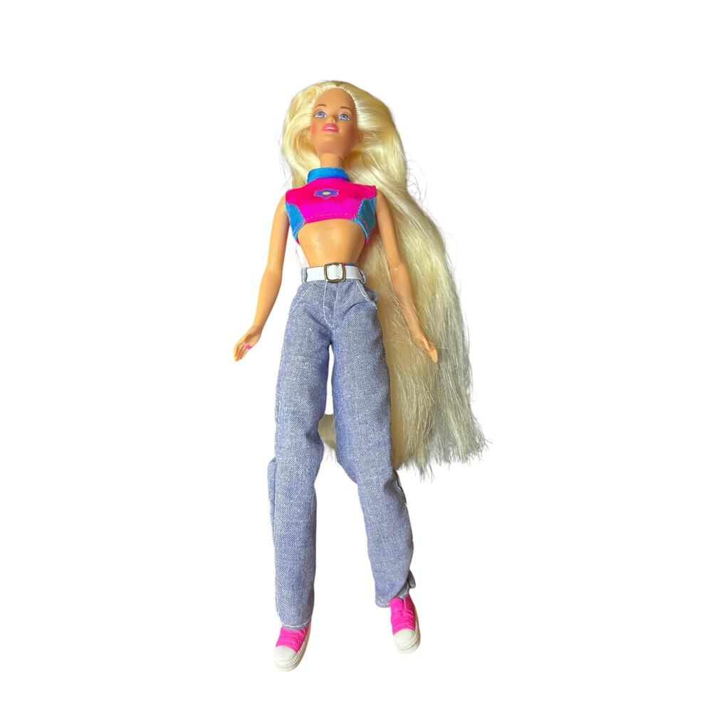 Vintage 1995 Mattel Barbie Teen Skipper Doll - Long Blonde Hair